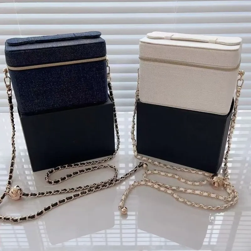 Kerstmis 2025 limited edition  - Luxury Bags Limited Edition recensie en prijs