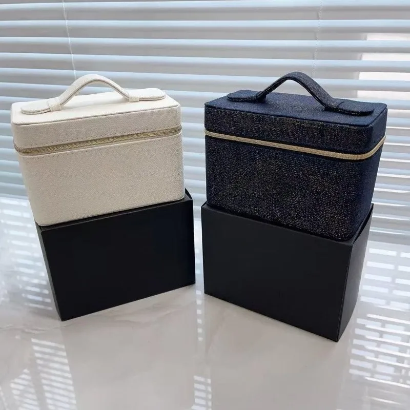 Kerstmis 2025 limited edition  - Luxury Bags Limited Edition recensie en prijs