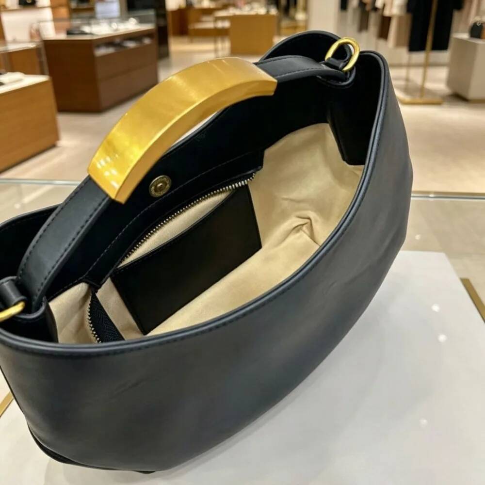 Halvemaanvormige dames handtas - Luxury Bags Sell recensie en prijs
