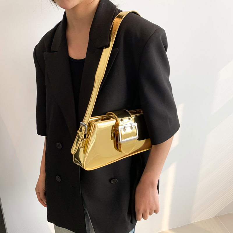Y 2K Gouden Shoeder Tas Voor V - Luxury Y2K Bags recensie en prijs