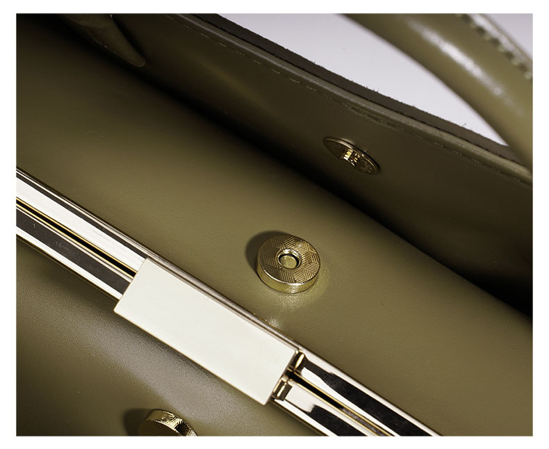 Limited-Edition Clasp Bag Kore - Luxury Bags Limited Edition recensie en prijs